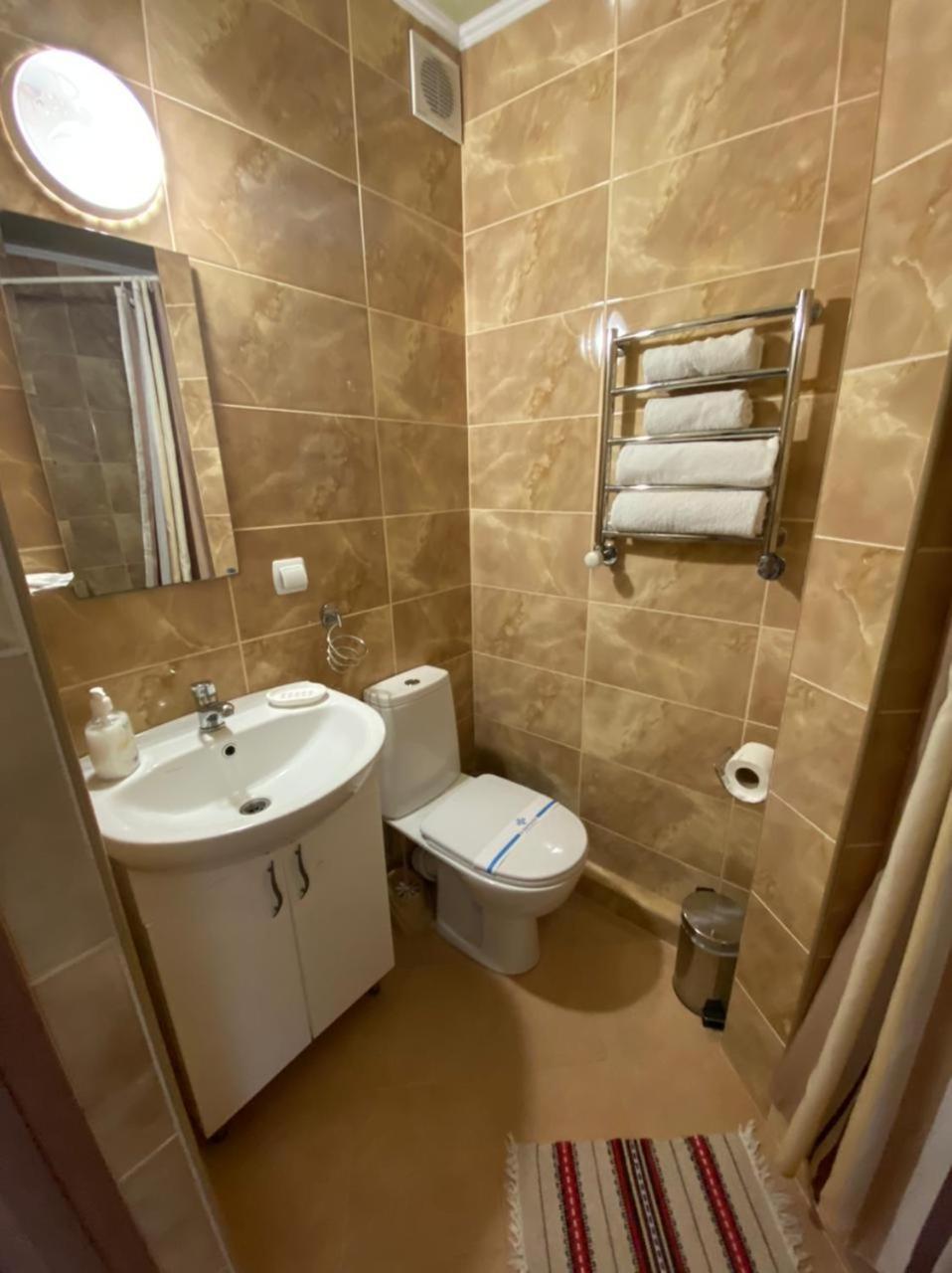 Hotel Three Korony Skhidnytsia Eksteriør billede