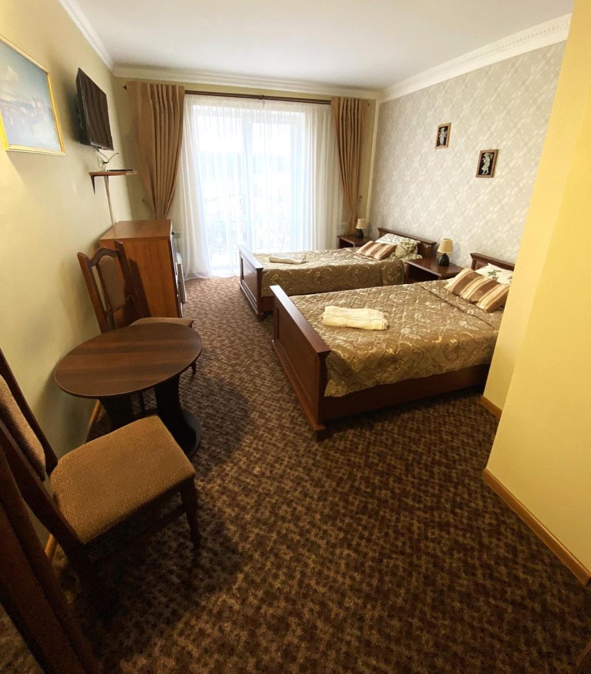 Hotel Three Korony Skhidnytsia Eksteriør billede