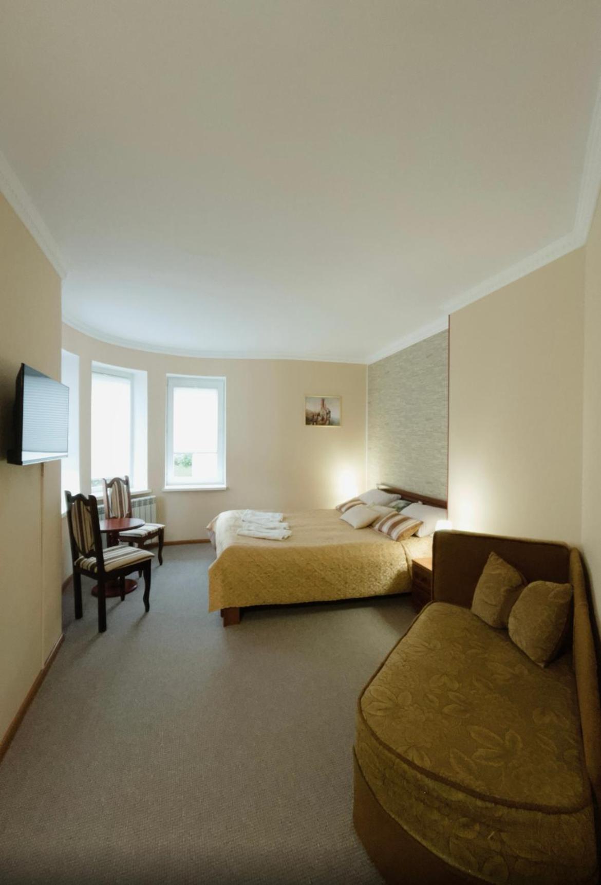 Hotel Three Korony Skhidnytsia Eksteriør billede